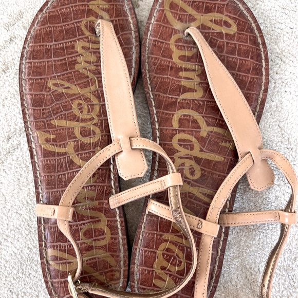 Sam Edelman Gigi Thong Sandal - Almond - Picture 3 of 4